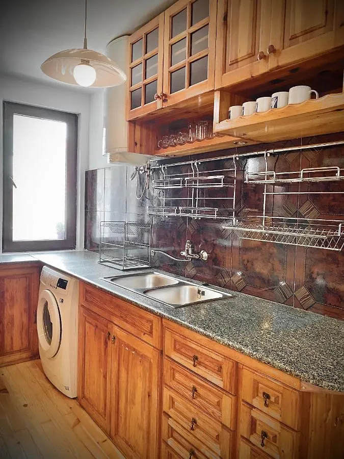 Bright Central Studio For 4 In بورغاس بلغاريا